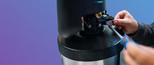 Hoe installeer je een waterontharder (het antwoord zal je verbazen)